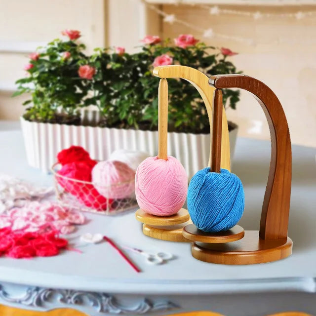 Wool Jeanie Magnetic Pendulum Yarn Knitting and Crochet Yarn Feeder Holder