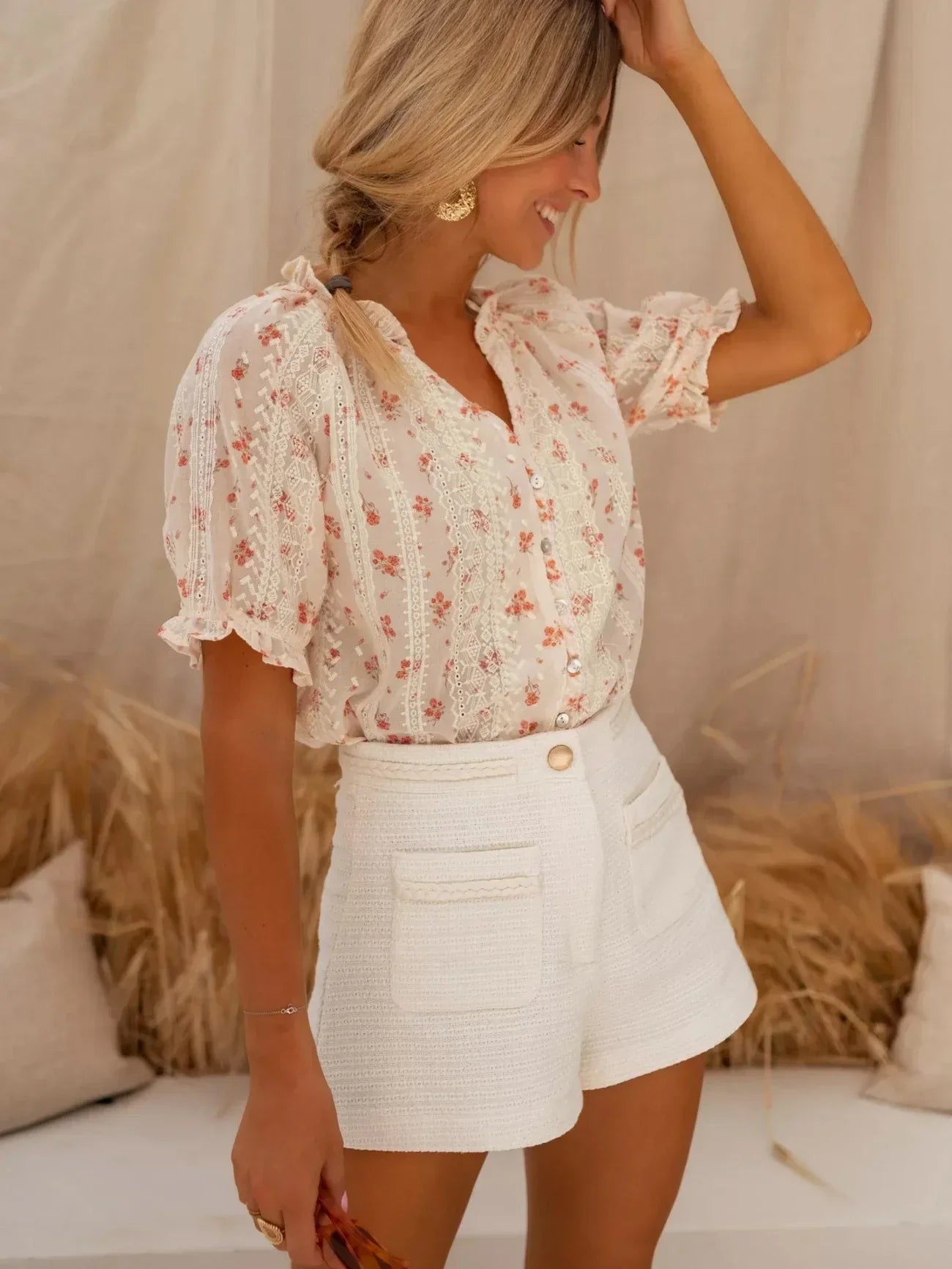 Isabella | Airy Floral-Print Puff Sleeve Blouse