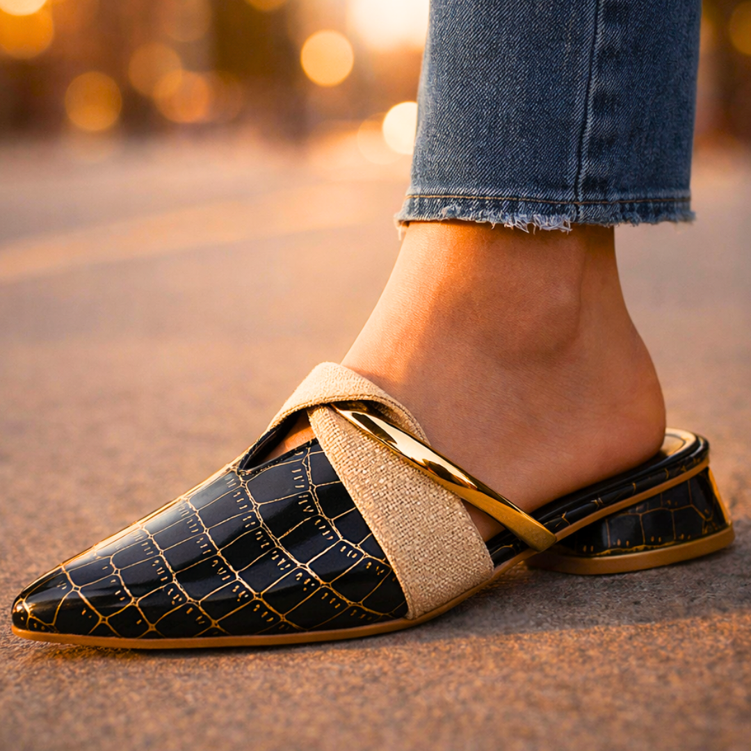 Harper | Women's Croc Pointed-Toe Mules