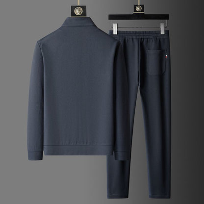 Men's Soft Fabric Tracksuit | Stylish Minimalist Two-Piece Set for Everyday Comfort 2