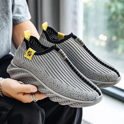 Veyron | AirKnit Slip-On Sneakers