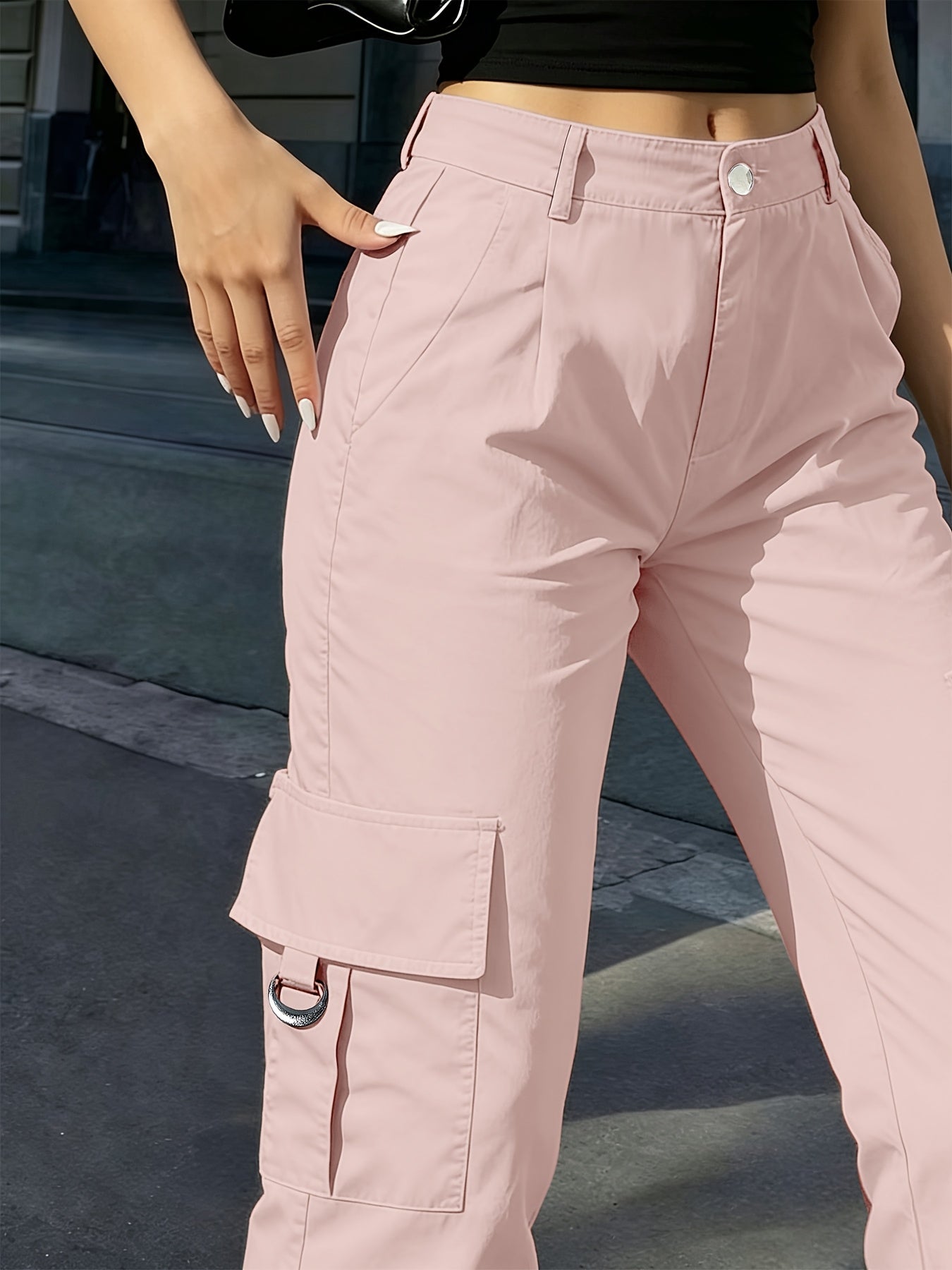 Women's High-Waisted Cargo Pants